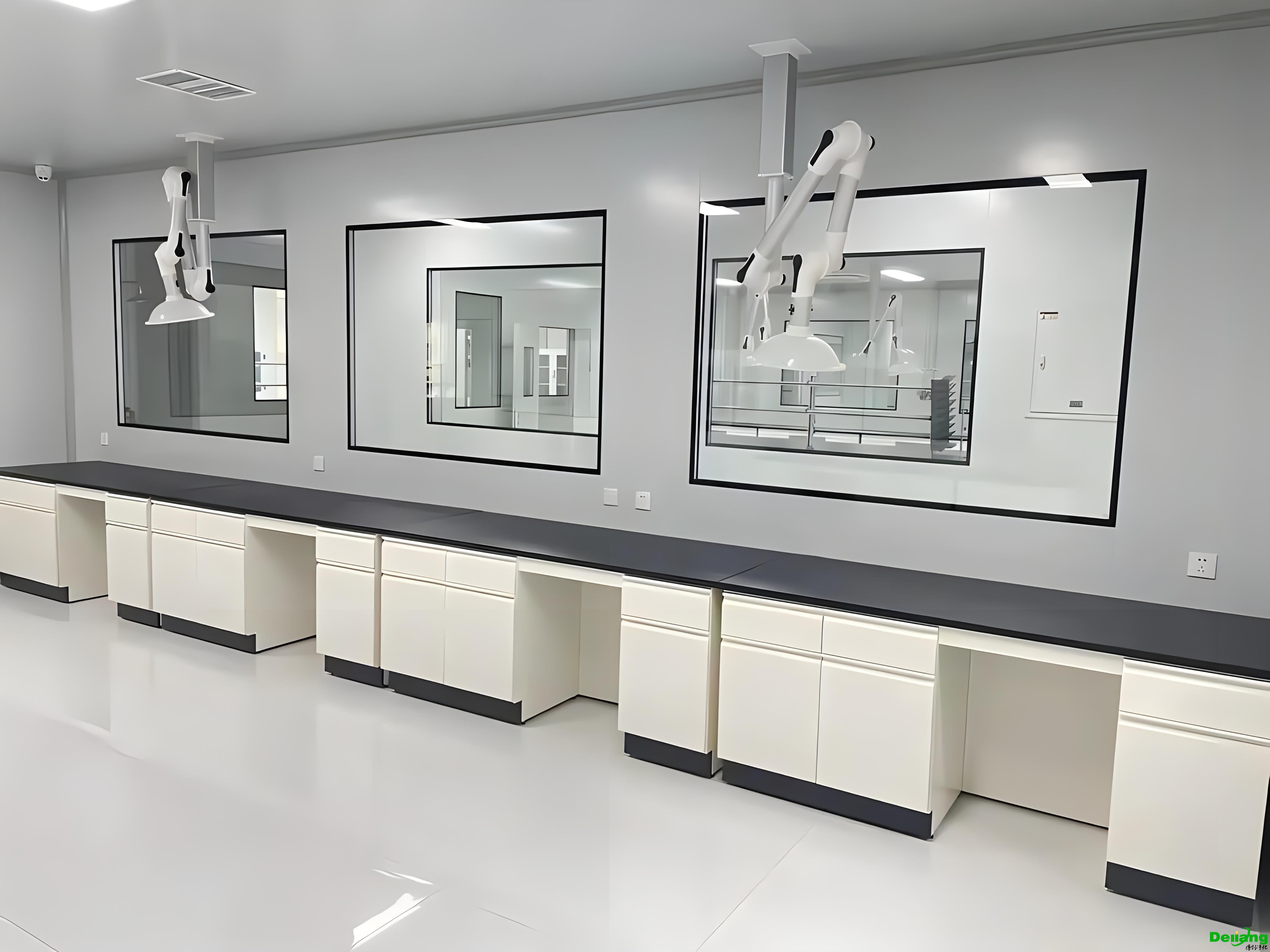 實(shí)驗(yàn)室門窗