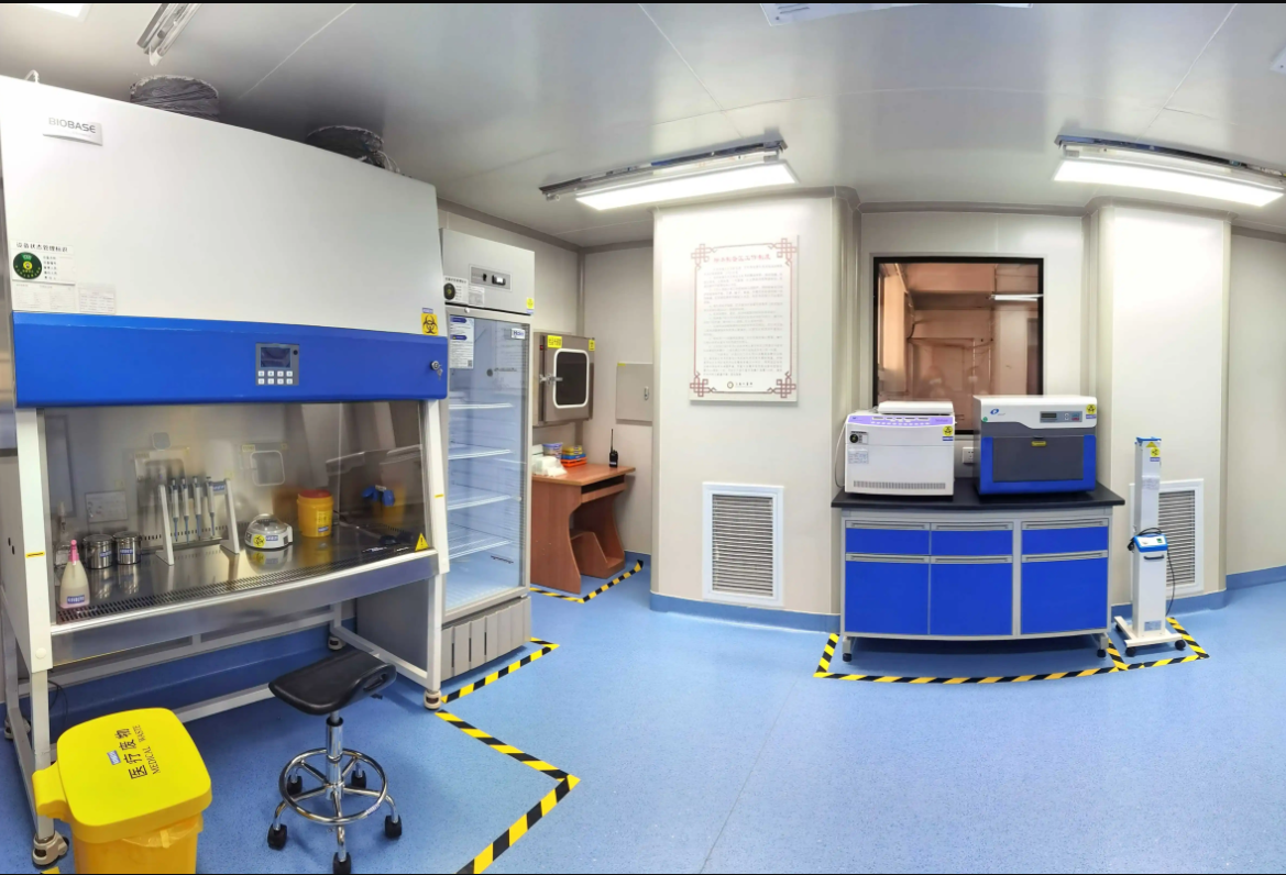 實驗室風(fēng)管安裝效果圖